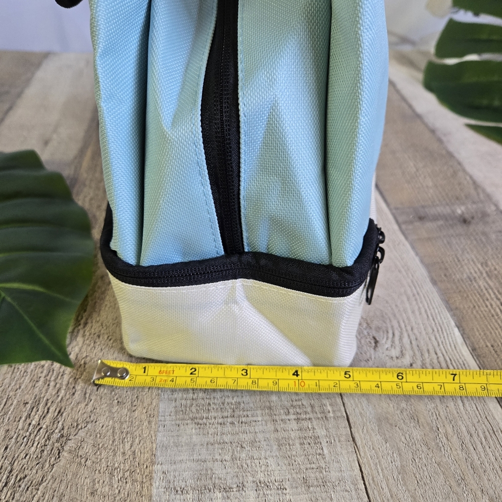 Hello Kitty Insulated Lunch Bag - Picture 10 of 10